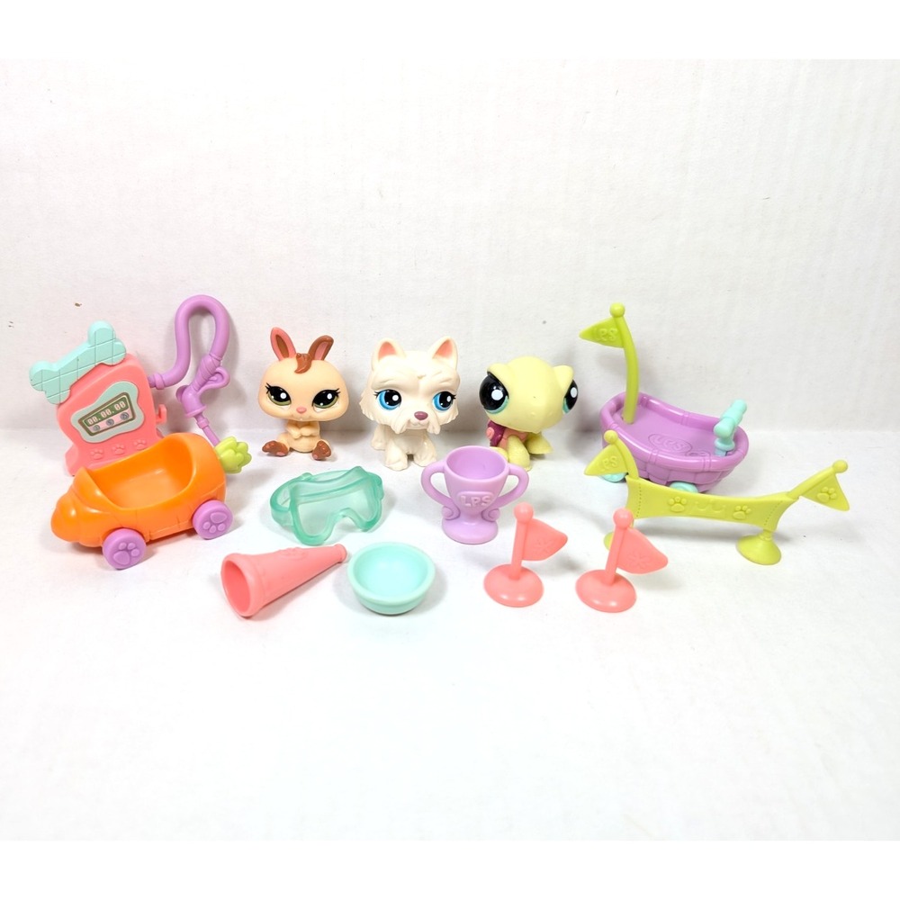 Authentic Littlest Pet Shop Speedy Tails Racecourse 1596 1597 1598 Complete